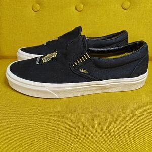 VANS X Harry Potter Hufflepuff Slip-On Limited Sneaker Black Gold Mn 9, Wmn 10.5